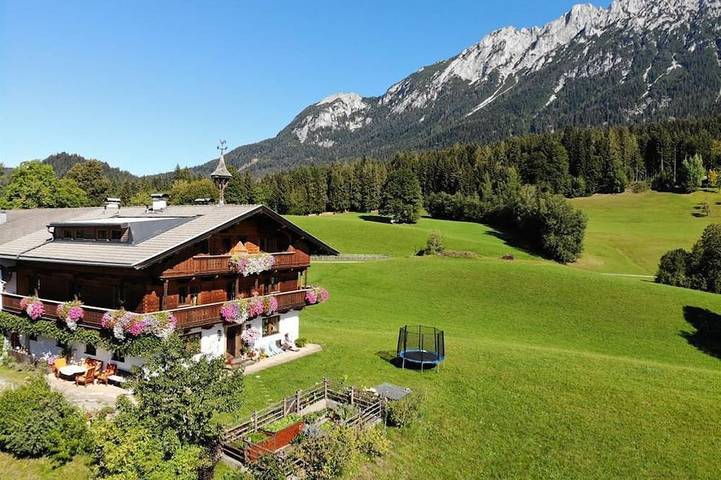 Bauernhof für 5 Personen, mit Balkon und Garten in Scheffau am Wilden Kaiser