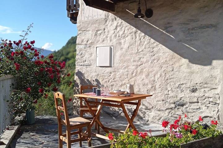 Maison de vacances pour 5 personnes, avec Balcon et Jacuzzi à Montagny
