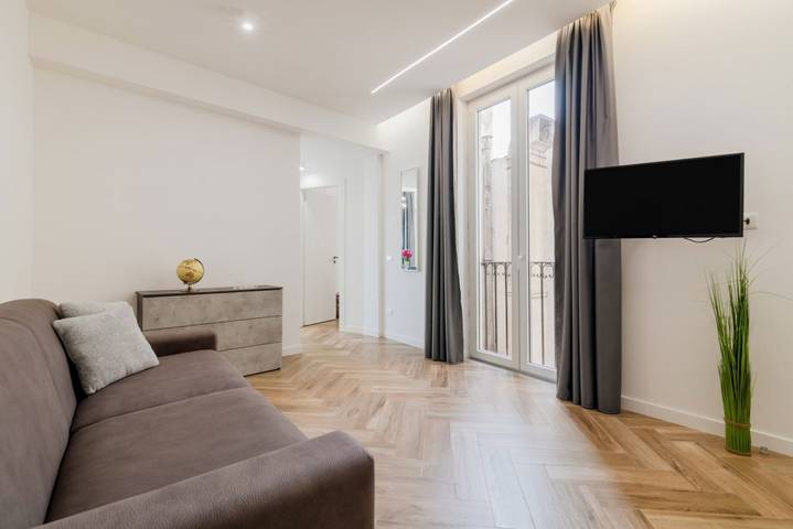 Appartamento intero, GuestHost - Heart of Palermo: Hamuri Holiday House in Palermo, Provincia di Palermo