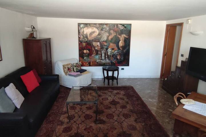 Loft per 6 persone, con balcone, con animali domestici a Napoli