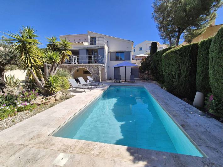 Beautiful villa, sea view, swimming pool, WIFI in Saint-Mandrier-sur-Mer, Costa mediterránea (Francia)