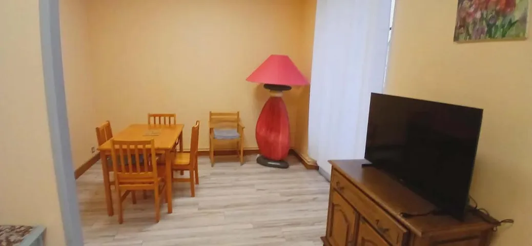 Apartamento de vacaciones para 4 personas, con balcón, Se admiten mascotas - 1