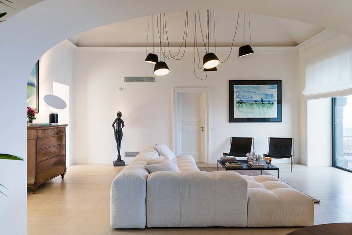 Location de vacances pour 8 personnes, avec terrasse et jardin à Acireale - 4