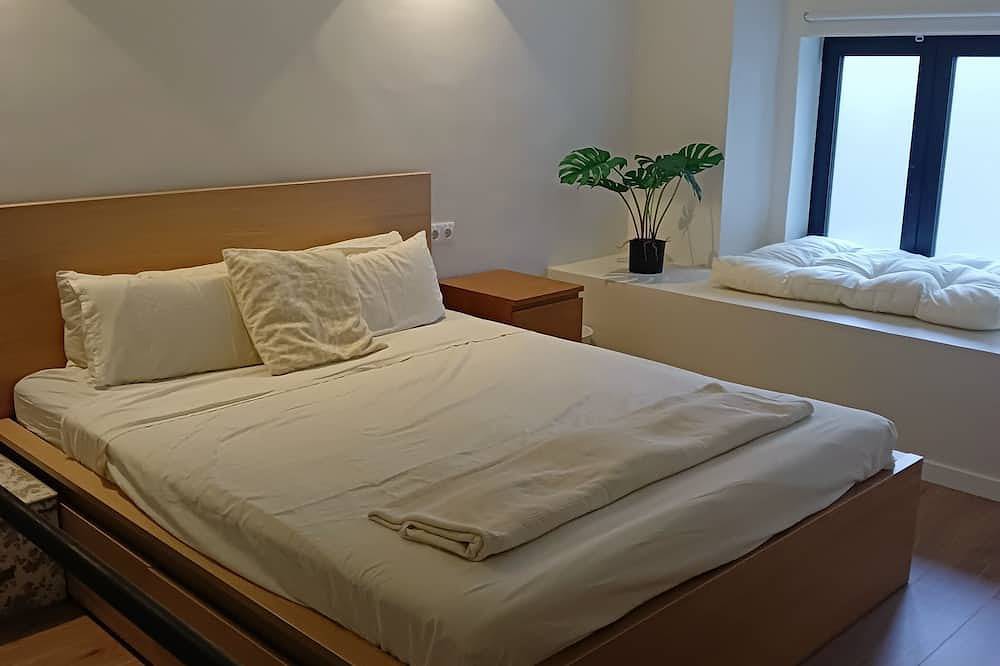 Appartamento intero, Brand new modern design 2Bed2Bath close to central train station in Barcelona Centre, Barcellona