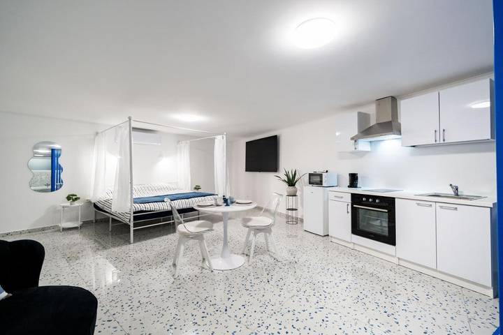 Gîte pour 2 personnes, avec jacuzzi à Herstal - 4