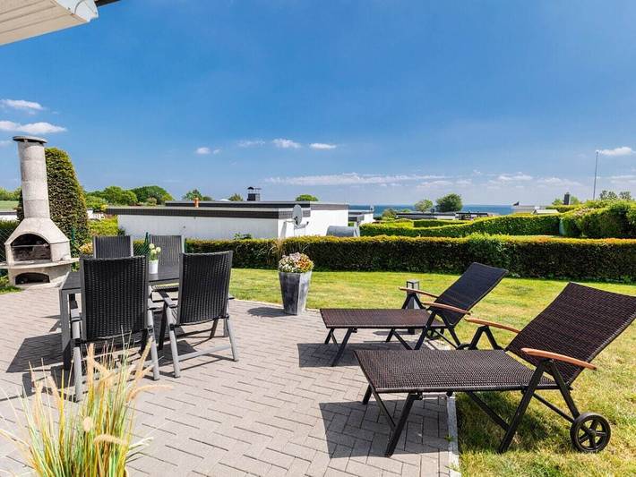 Ferienhaus für 4 Personen, mit Whirlpool und Sauna sowie Terrasse in Schashagen - 2