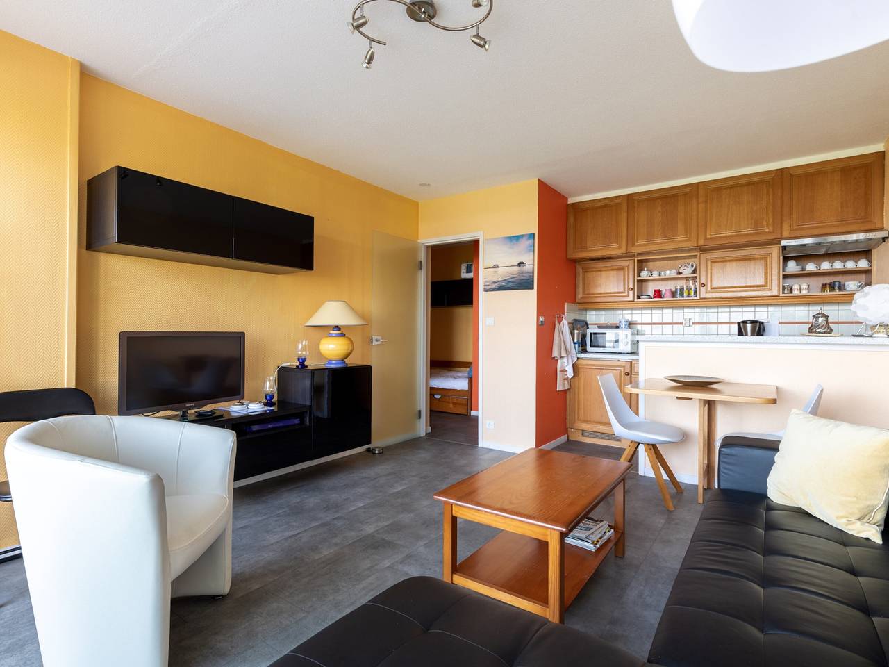 Ganze Wohnung, T2 Apartment Biscarrosse - Klimaanlage, Parkplatz, 4 Pers, Zentrumsnah in Biscarrosse Plage, Biscarrosse