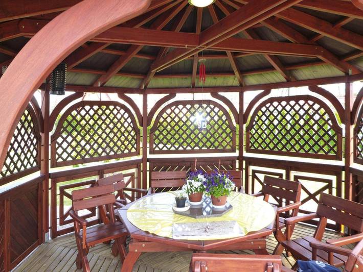 Komfortables Ferienhaus mit großem Garten in Wyspa Sobieszewska, Danzig