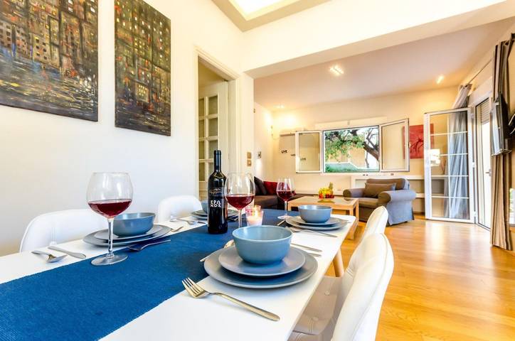 Ferienhaus für 4 Personen, mit Balkon und Garten