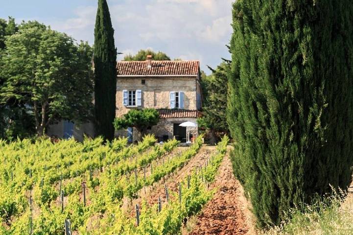 Agriturismo für 18 Personen, mit Garten und Pool sowie Whirlpool in der Provence