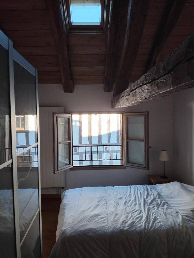 Location de vacances pour 7 personnes, avec jardin et terrasse à Saint-Jean-de-Côle - 4