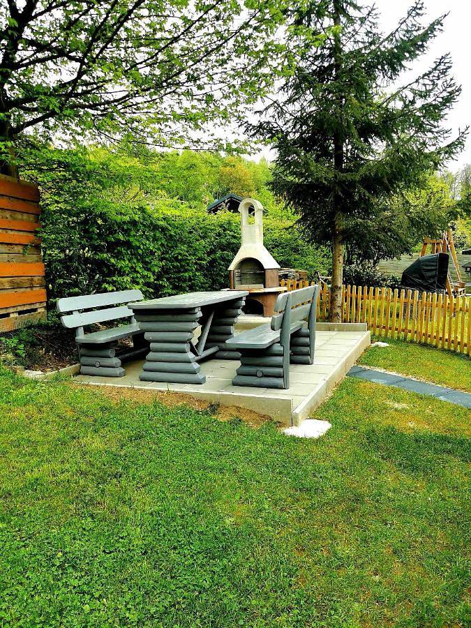 Ferienwohnung für 4 Personen, mit Balkon und Terrasse sowie Garten und Ausblick in Waldbröl - 2