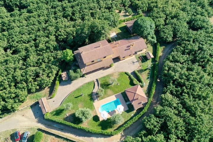 Ferienhaus für 2 Personen, mit Terrasse und Garten sowie Pool und Ausblick