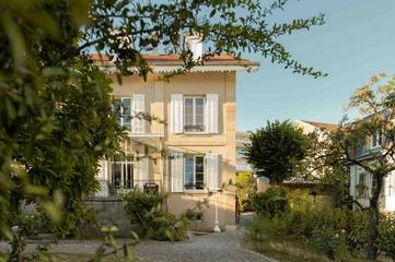 Chambre d’hôte pour 2 personnes, avec jardin et sauna ainsi que terrasse et vue dans le Doubs