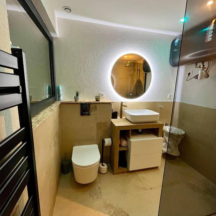 Gîte pour 4 personnes, avec vue et balcon, animaux acceptés à Morbier - 2