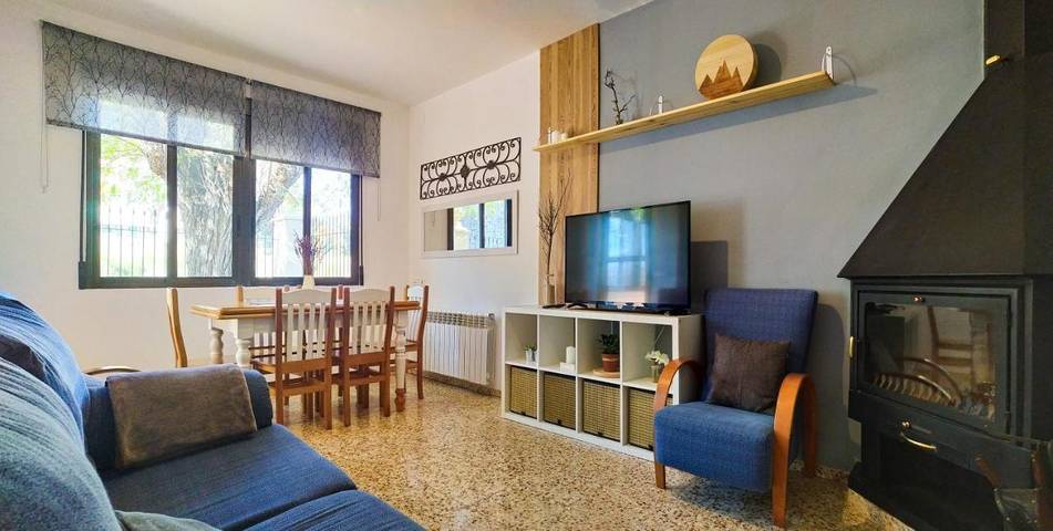 Casa rural para 7 personas, con Balcón además de Terraza y Vistas en Villar de Canes - 2