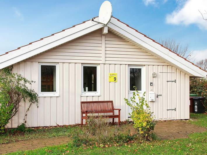 Ferienhaus für 6 Personen, mit Terrasse und Sauna in Wackerballig - 2