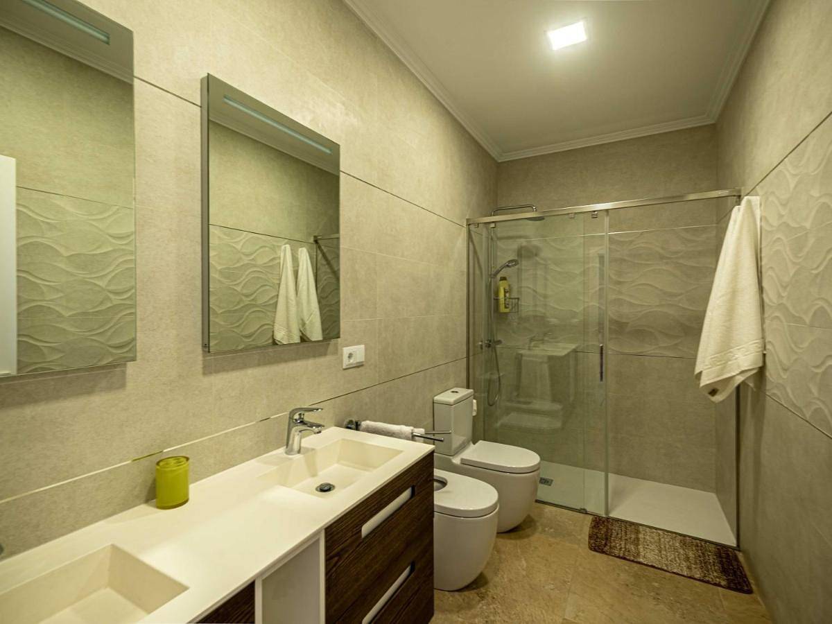 Three-Bedroom House in Teo , Provincia de La Coruña