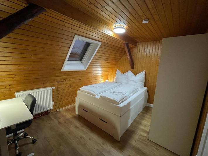 Ferienwohnung für 8 Personen, mit Garten in Kirchheim unter Teck