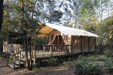 Cottage pour 4 personnes, avec jardin et piscine à Sanilhac-Sagriès