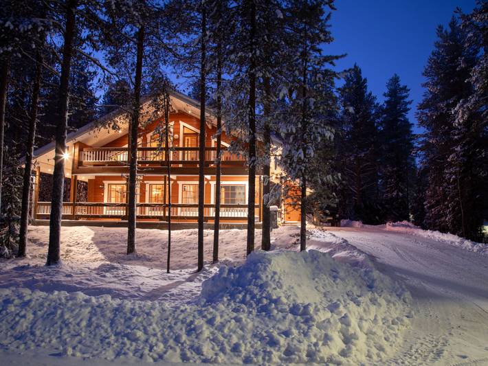 Log cabin for 10 people in Levi
