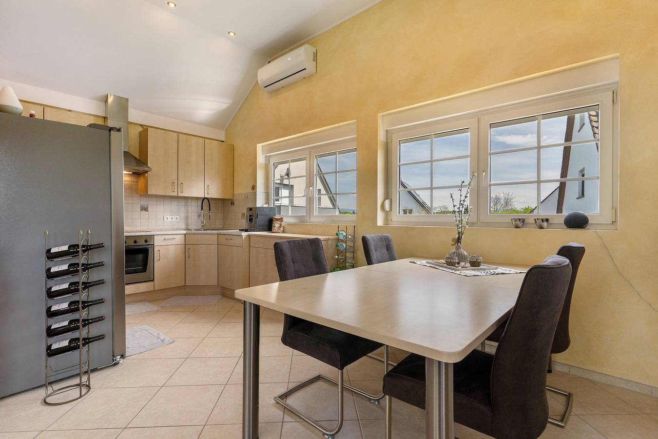 Ganze Wohnung, Apartment 'Gästesuite mit Sauna' mit privater Terrasse, Wlan und Klimaanlage in Kehl, Mittlerer Schwarzwald