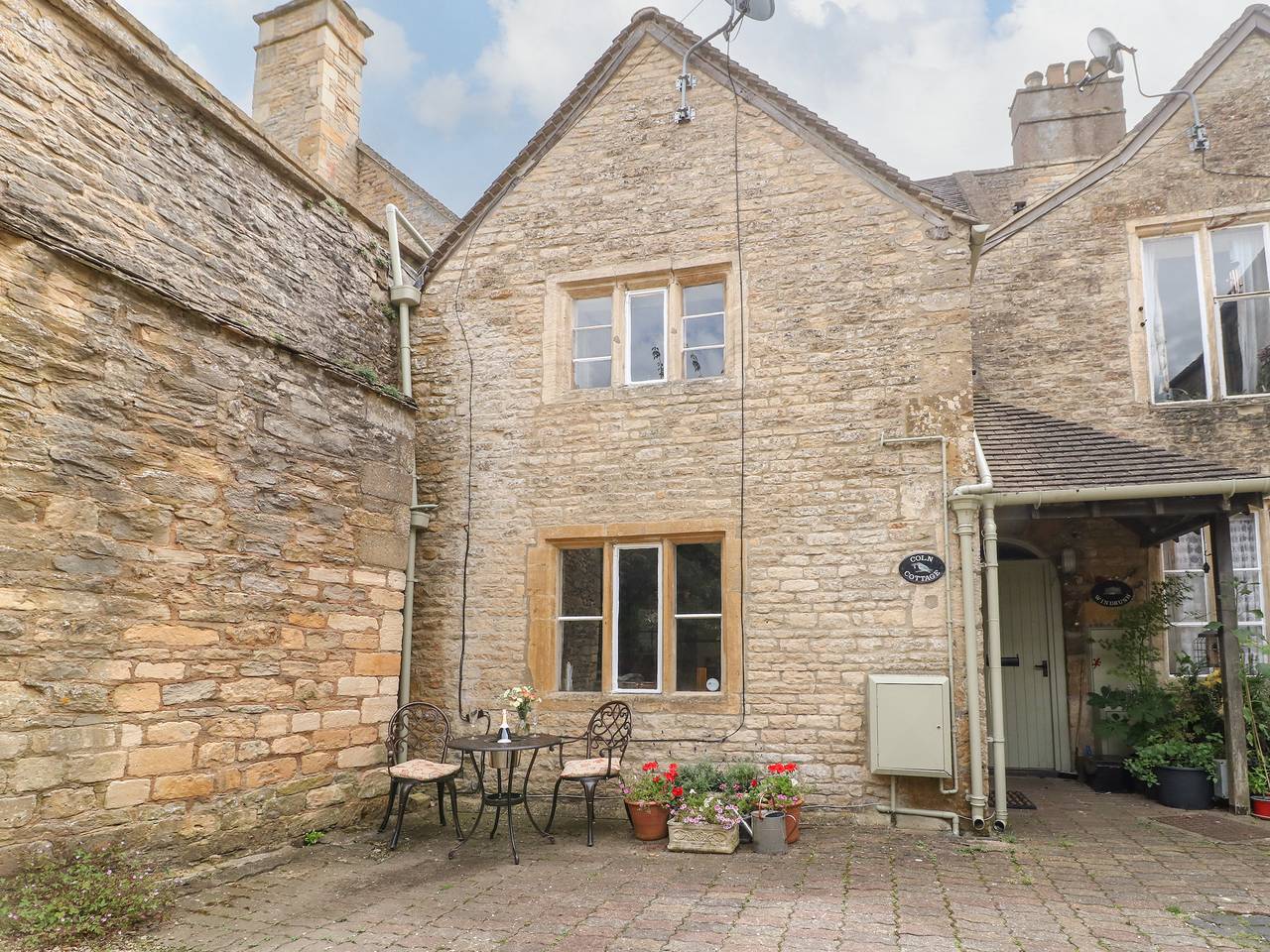 Coln Cottage in Stow-on-the-Wold, Gloucestershire