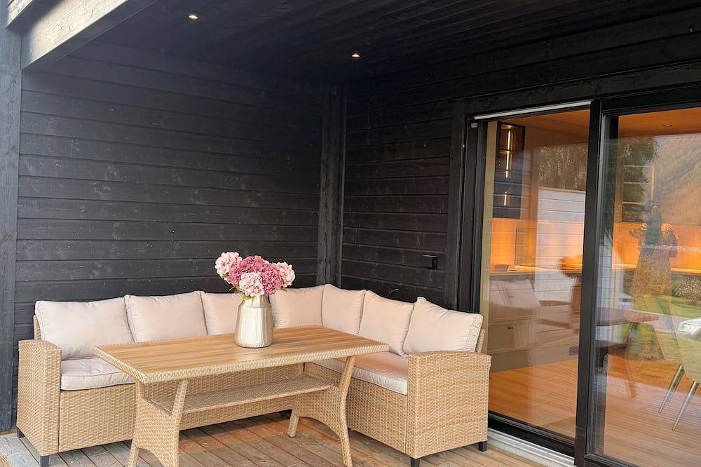 Brand-new, modern apartment in beautiful surroundings in Rauma (Norwegen), Nördliches Fjordnorwegen