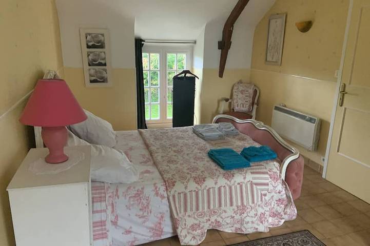 Location de vacances pour 4 personnes, avec jardin à Saint-Père-Marc-en-Poulet - 2