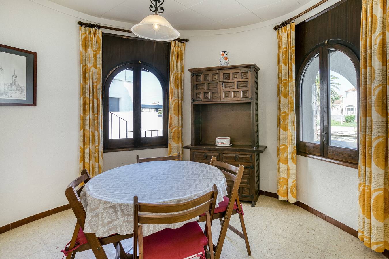 Casa de vacaciones "Villa Tordera" con jardín y aire acondicionado in Ampuriabrava, Alt Empordà