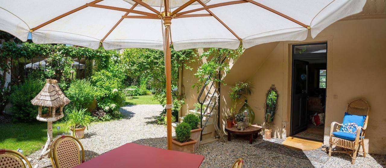 Quadruple Room with Shared Bathroom in Le Pont-de-Beauvoisin, Région de La Tour-du-Pin