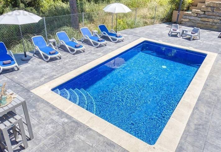 Villa "Costacabana - Fransisca" mit Bergblick, privatem Pool und Wlan in Blanes, Costa Brava
