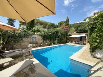 Villa for 8 People in Begur, Lower Empordà, Photo 2