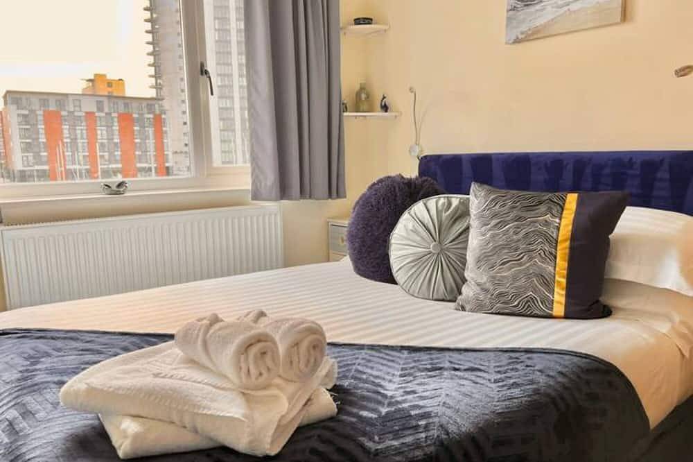 Entire apartment, Cosy Flat in Maritime Quarter - Pass the Keys in Swansea, Swansea region