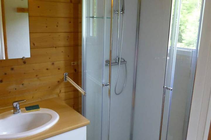 Gîte pour 5 personnes, avec piscine et jardin à Le Martinet - 4