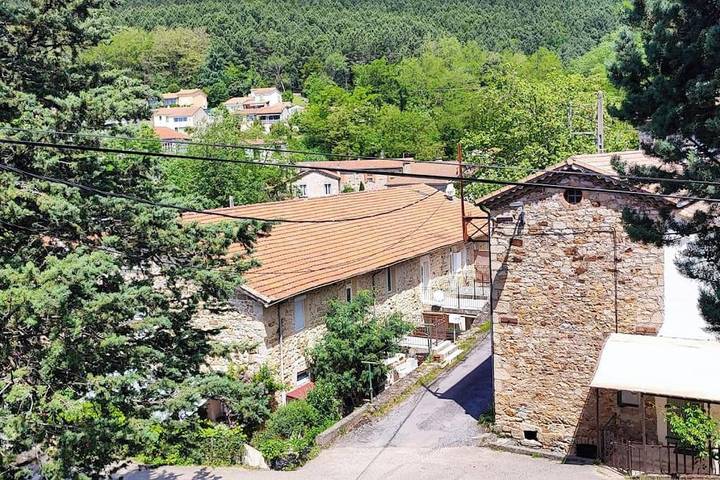 Gîte pour 4 personnes, avec vue, animaux acceptés à La Grand-Combe - 2
