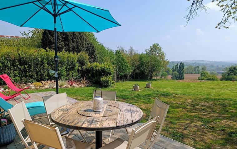 Gîte pour 4 personnes, avec jardin et terrasse