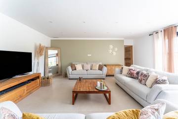 Villa pour 10 Personnes dans Saint-André-d'Olérargues, Région de Nîmes, Photo 4
