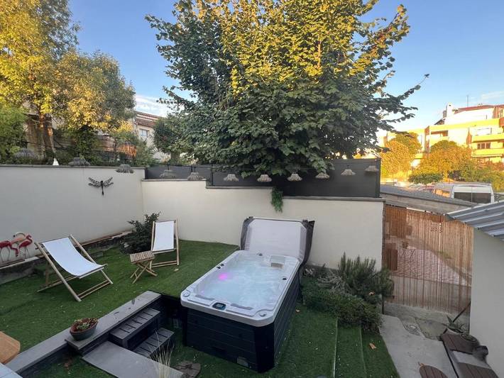 Maison d’hôte pour 2 personnes, avec Jacuzzi et Terrasse