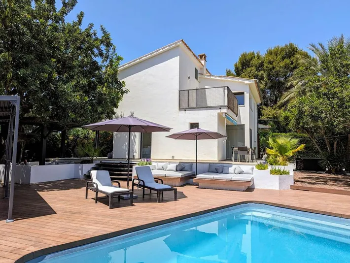 Villa für 8 Personen, mit Pool und Garten sowie Whirlpool - 1