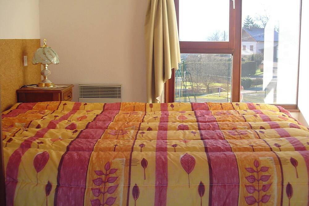 Entire apartment, Homerez - Apartment in Vagney. in Vagney, Parc naturel régional des Ballons des Vosges