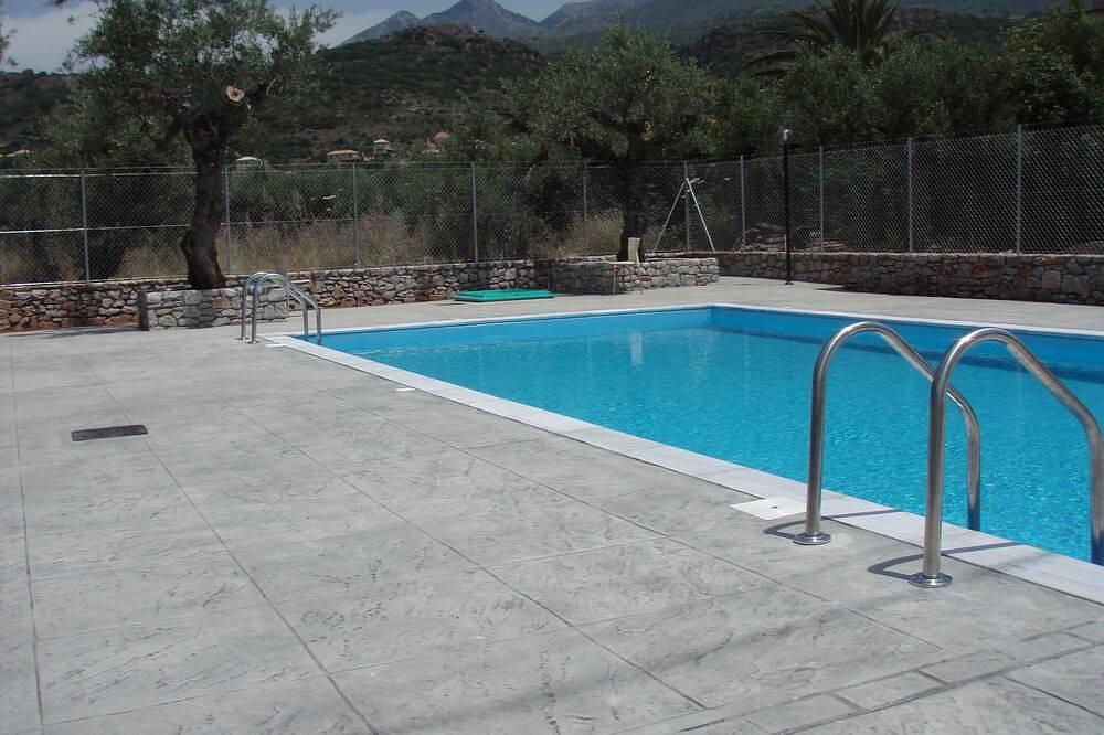 Casa vacanza a Messenia a partire da 148€ a notte