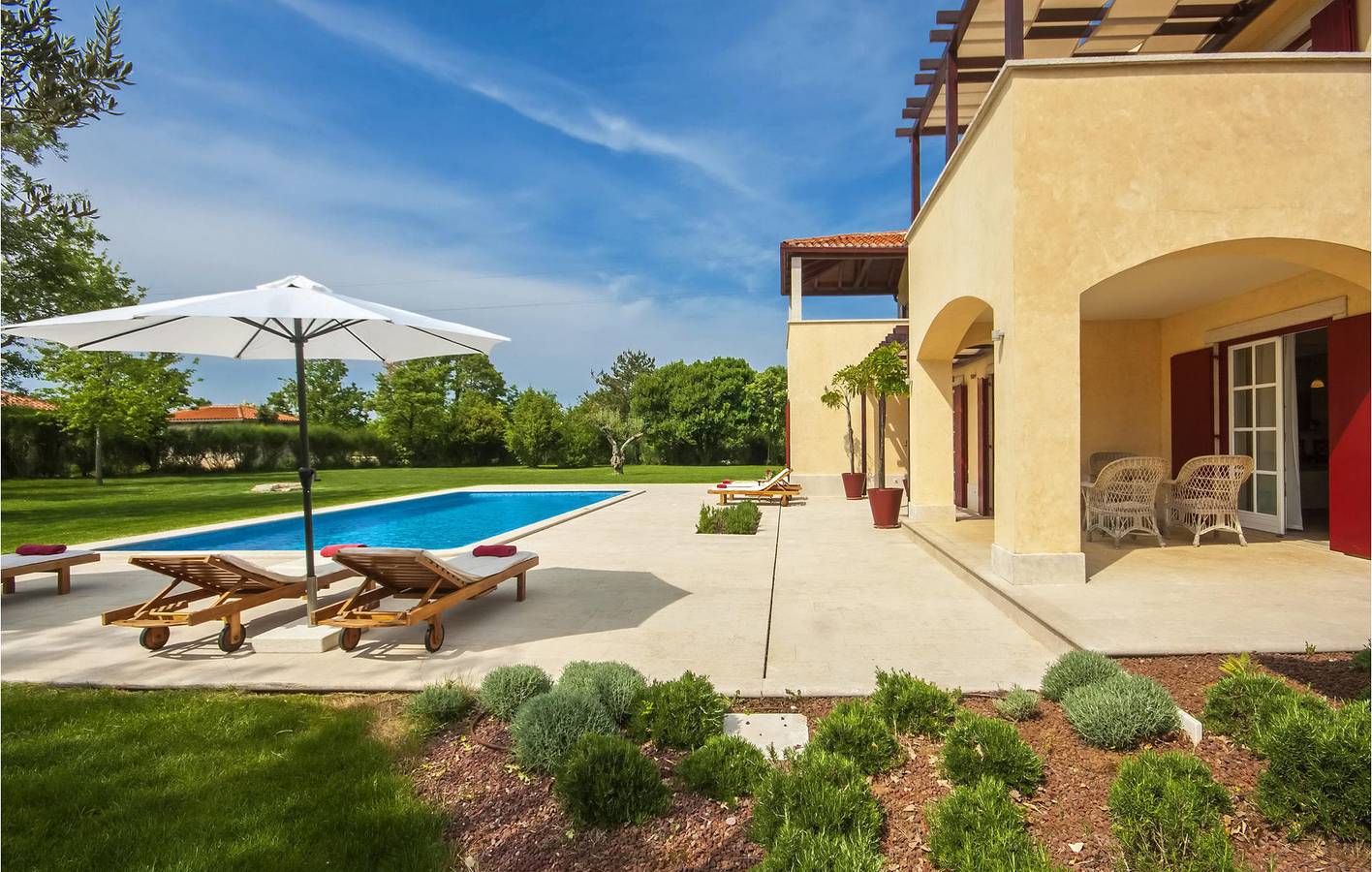 Casa vacanza a Sanvincenti a partire da 360€ a notte