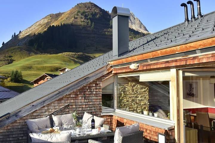 Vakantieappartement voor 5 personen, with sauna and tuin as well as balkon in Warth