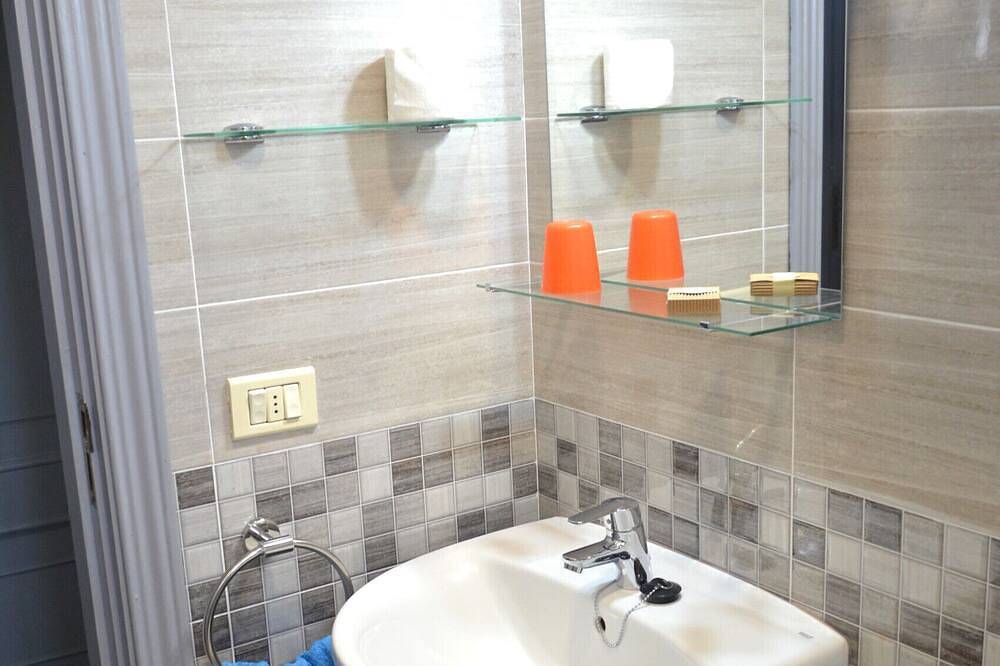 Entire apartment, Casa Junonia Apartments, with Balcony, Center A in La Trinchera, La Gomera