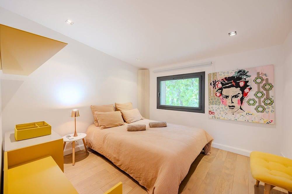 Exclusive Property near Toulon & Hyères in Solliès-Ville, Toulon regio