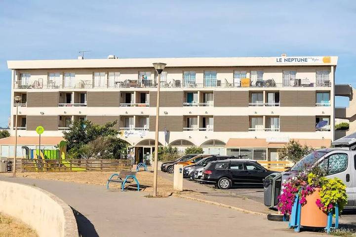 Gîte pour 2 personnes, avec balcon, animaux acceptés dans Office De Tourisme Saint Pierre La Mer - 4