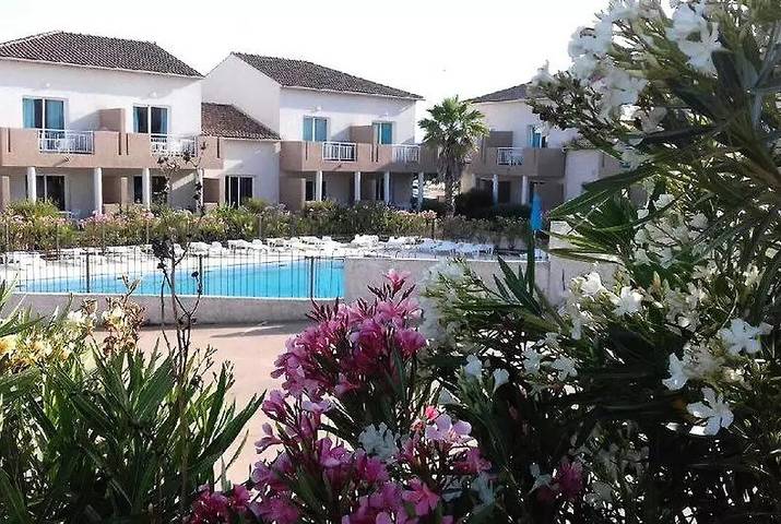 Gîte pour 6 personnes, avec piscine, animaux acceptés à Linguizzetta - 2