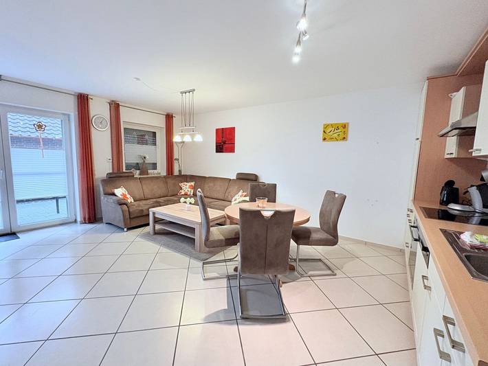 Ferienwohnung für 5 Personen, mit Balkon und Terrasse in Horumersiel