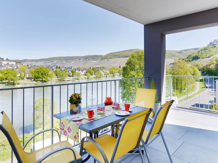 Ferienwohnung für 4 Personen, mit Balkon und Balkon/Terrasse an der Mosel